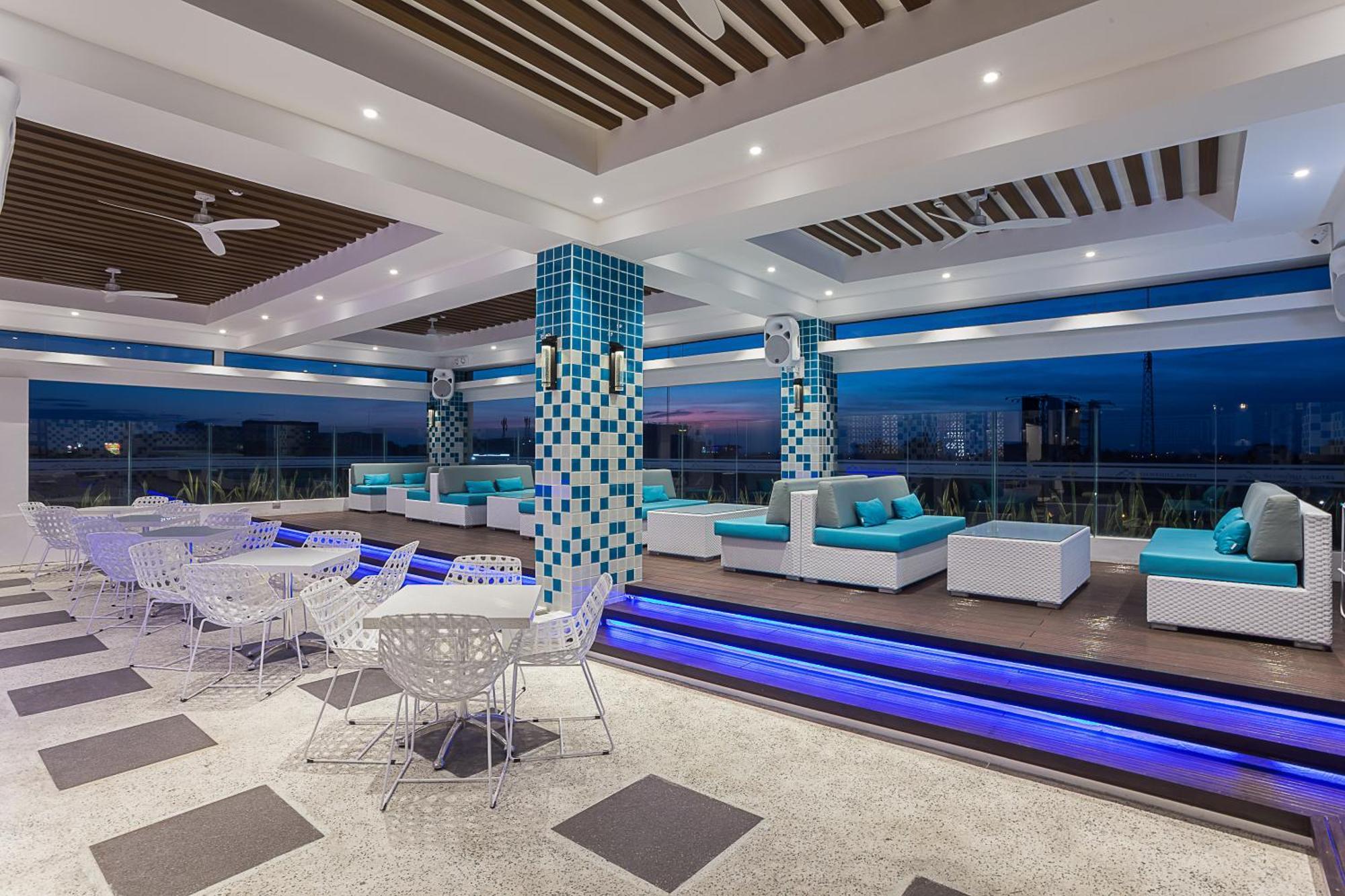 Stonehill Suites バコロ エクステリア 写真